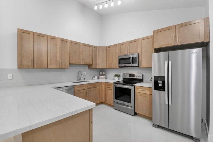 Townhouse for rent at 9939 Boca Gardens Trail #D, Boca Raton, FL 33496