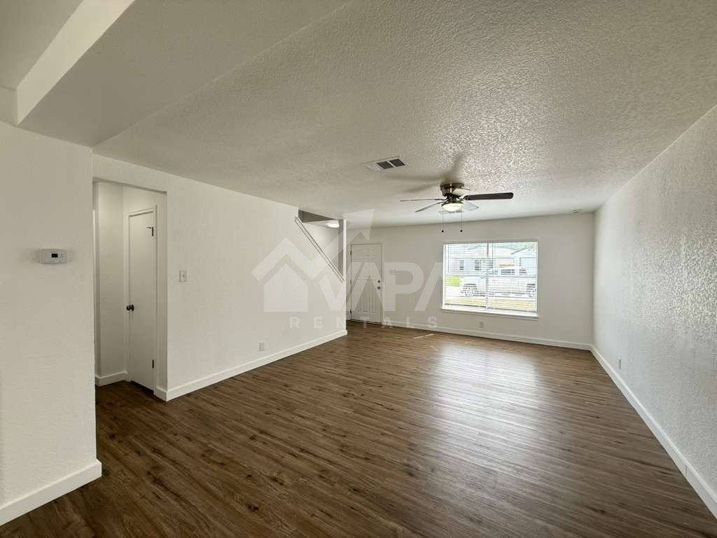 House for rent at 3713 Candlebluff Dr, San Antonio, TX 78244