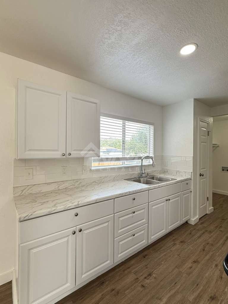 House for rent at 3713 Candlebluff Dr, San Antonio, TX 78244