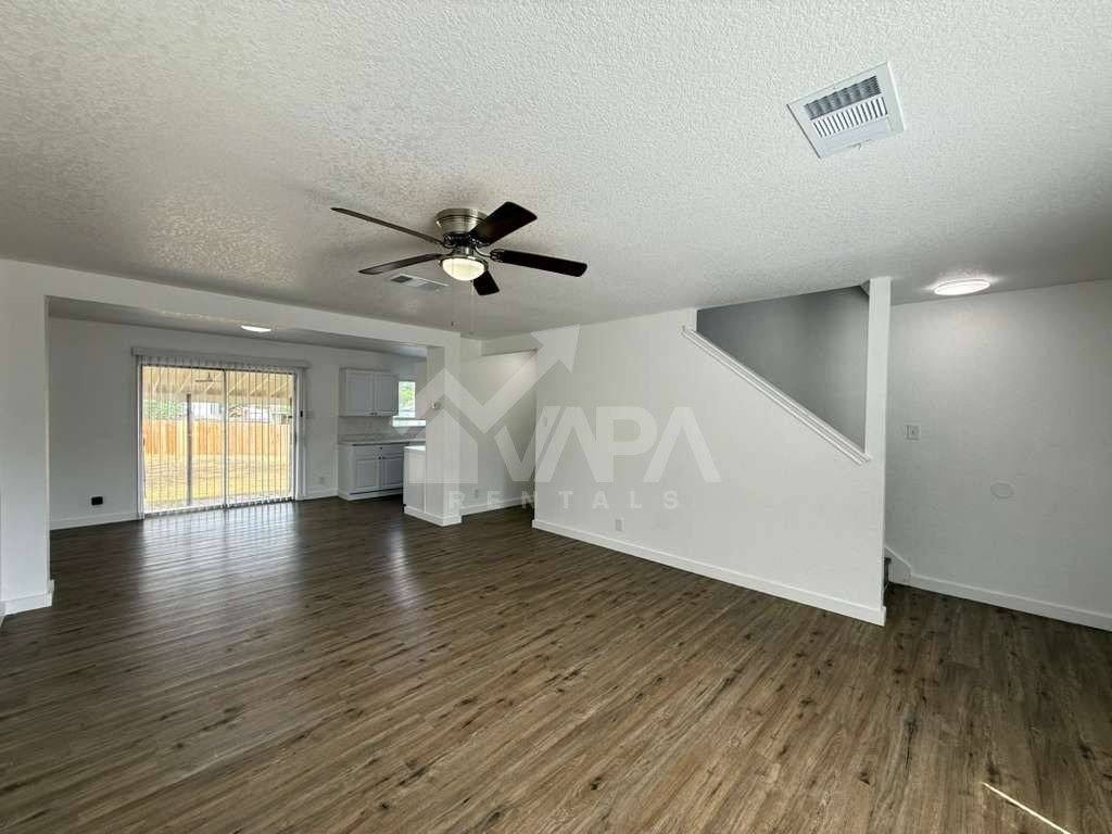 House for rent at 3713 Candlebluff Dr, San Antonio, TX 78244