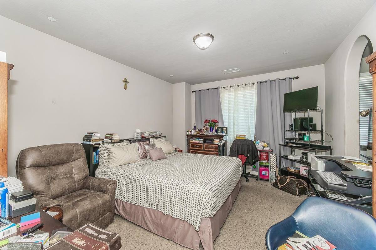 Townhouse for rent at 3549 Taylor Lane, Clovis, CA 93619