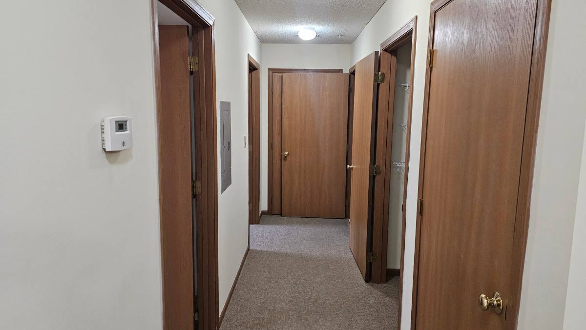 Apartment for rent at 571 Maccorkle Ave #112, Saint Albans, WV 25177