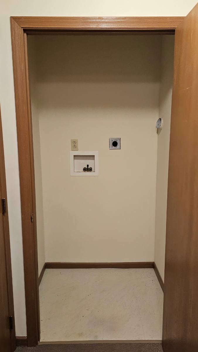 Apartment for rent at 571 Maccorkle Ave #116, Saint Albans, WV 25177