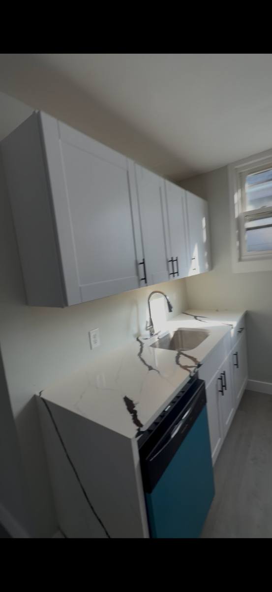 Apartment for rent at 285 Columbia Ave #2, Irvington, NJ 07111