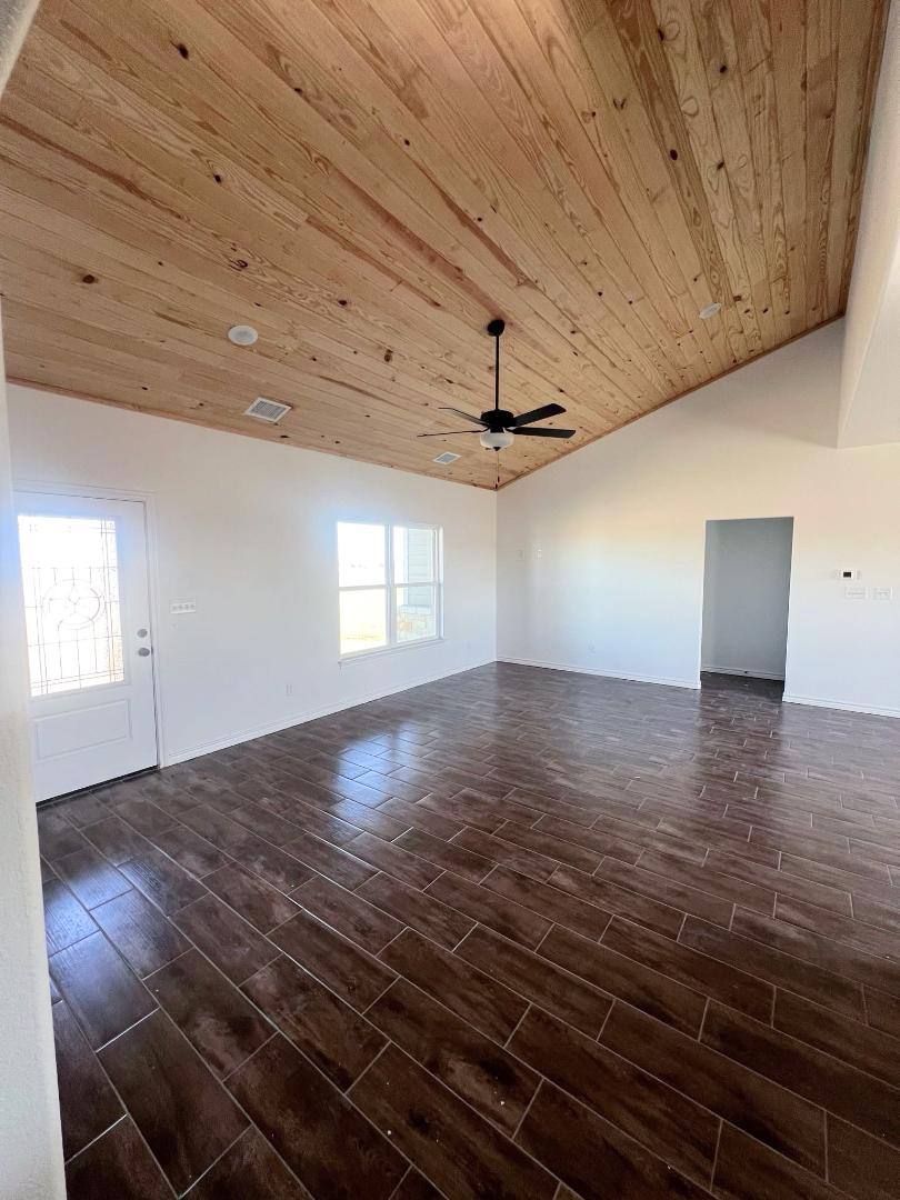 House for rent at 7912 Lonestar Parkway #SINGLE Family-1, Moody, TX 76557