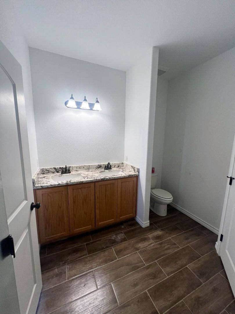 House for rent at 7912 Lonestar Parkway #SINGLE Family-1, Moody, TX 76557