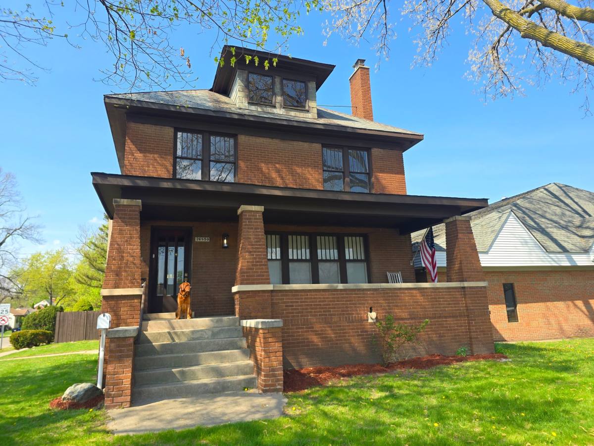 House for rent at 26850 W Seven Mile, Redford, MI 48240
