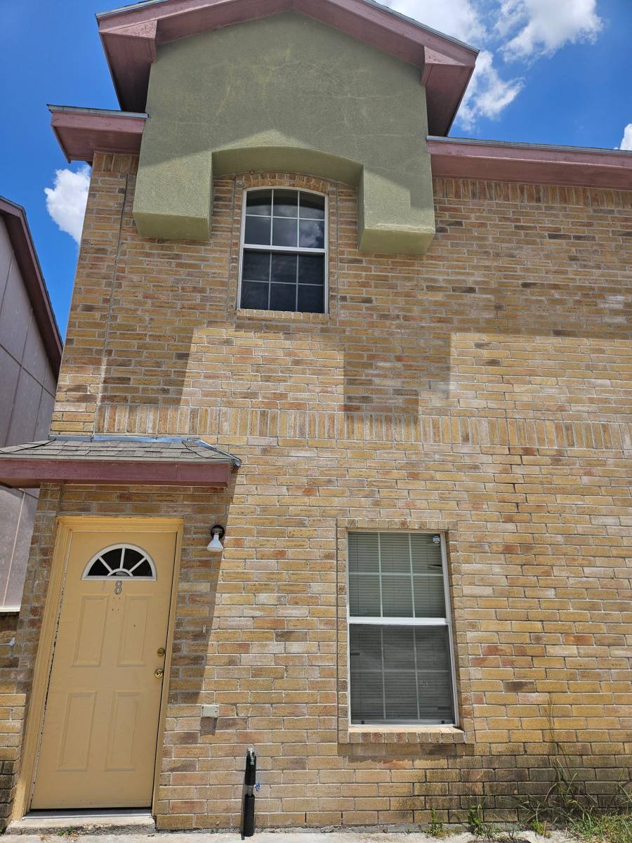 Townhouse for rent at 2510 E Business Highway 83 #8, Mission, TX 78572