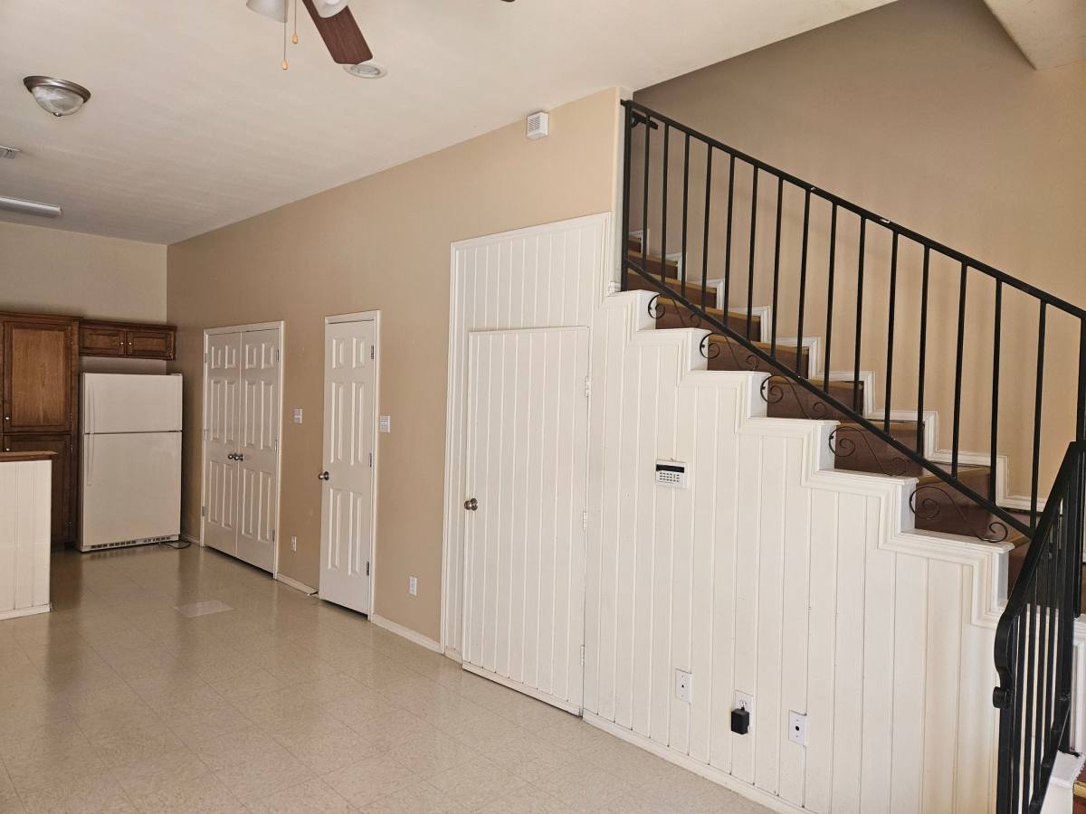 Townhouse for rent at 2510 E Business Highway 83 #8, Mission, TX 78572