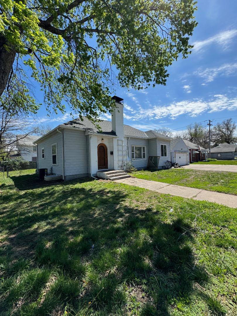 House for rent at 3140 N 48th St, Lincoln, NE 68504