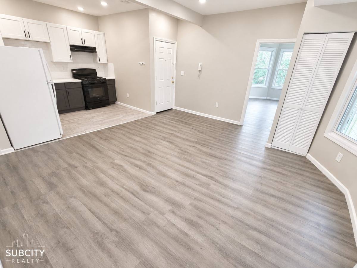 Apartment for rent at 220 N 5th St #2, Newark, NJ 07107