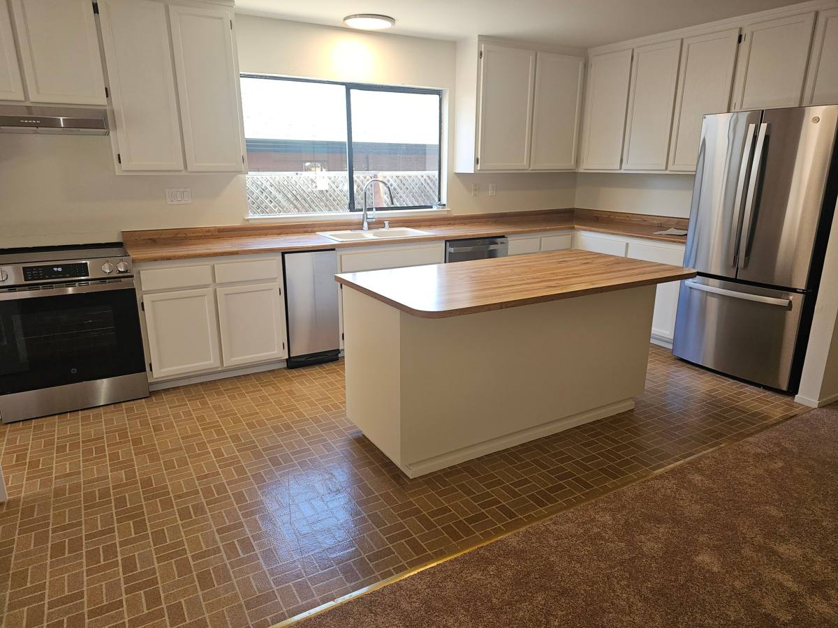 House for rent at 1206 Rincon Meadows Court, Santa Rosa, CA 95409