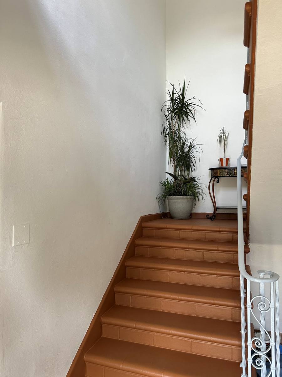 House for rent at 6138 1 2 Saturn St, Los Angeles, CA 90035