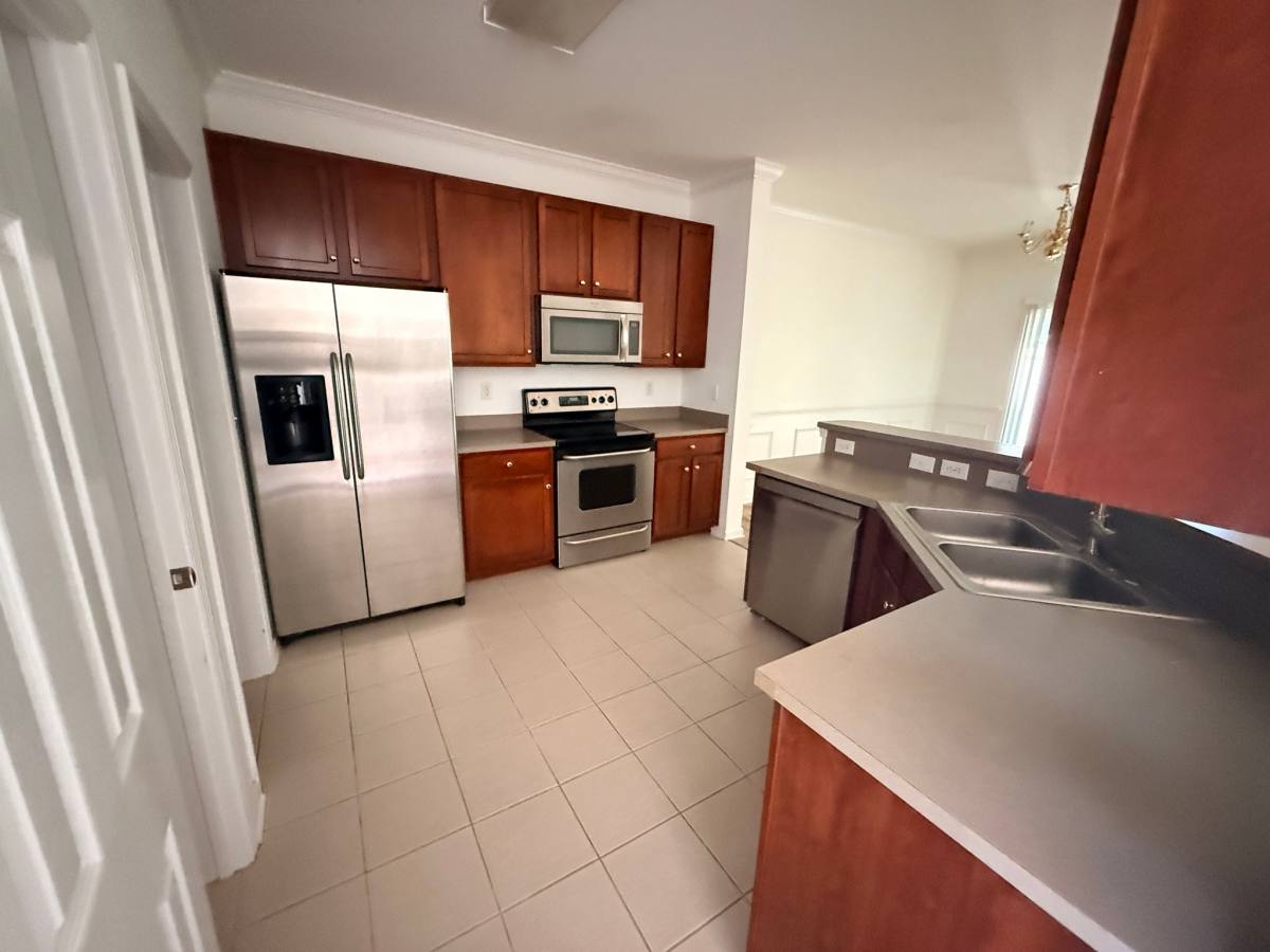 Townhouse for rent at 8742 Appledale Dr, Charlotte, NC 28262