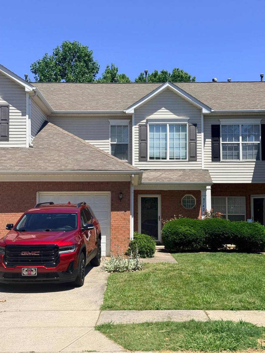 Townhouse for rent at 8742 Appledale Dr, Charlotte, NC 28262