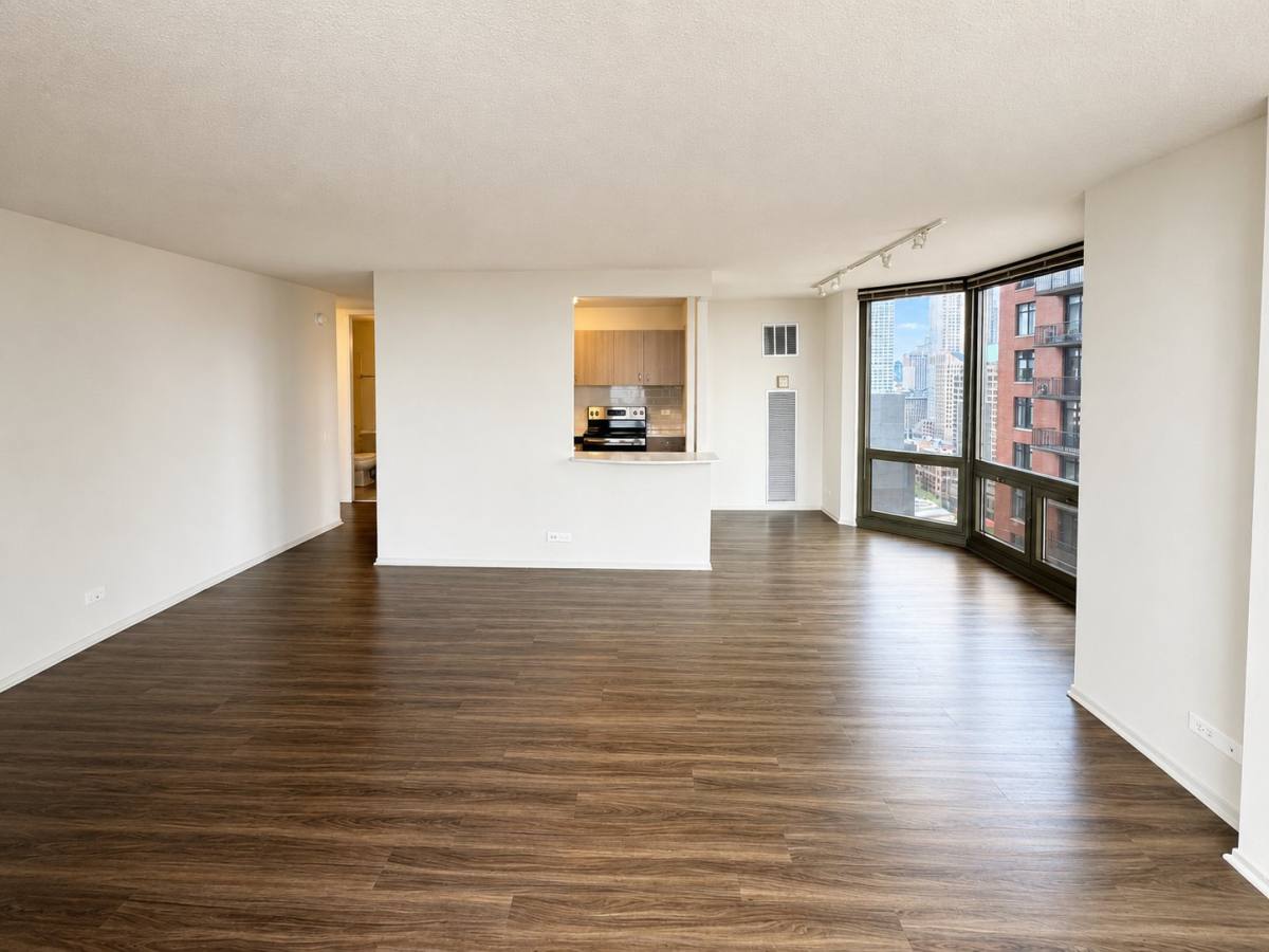 Apartment for rent at 1122 N Dearborn St #1611, Chicago, IL 60610