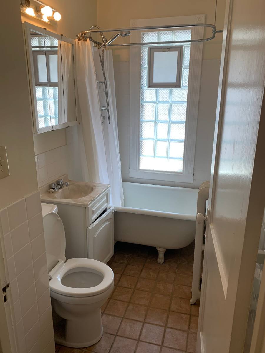 Apartment for rent at 1720 Ashland Ave #7, Saint Paul, MN 55104