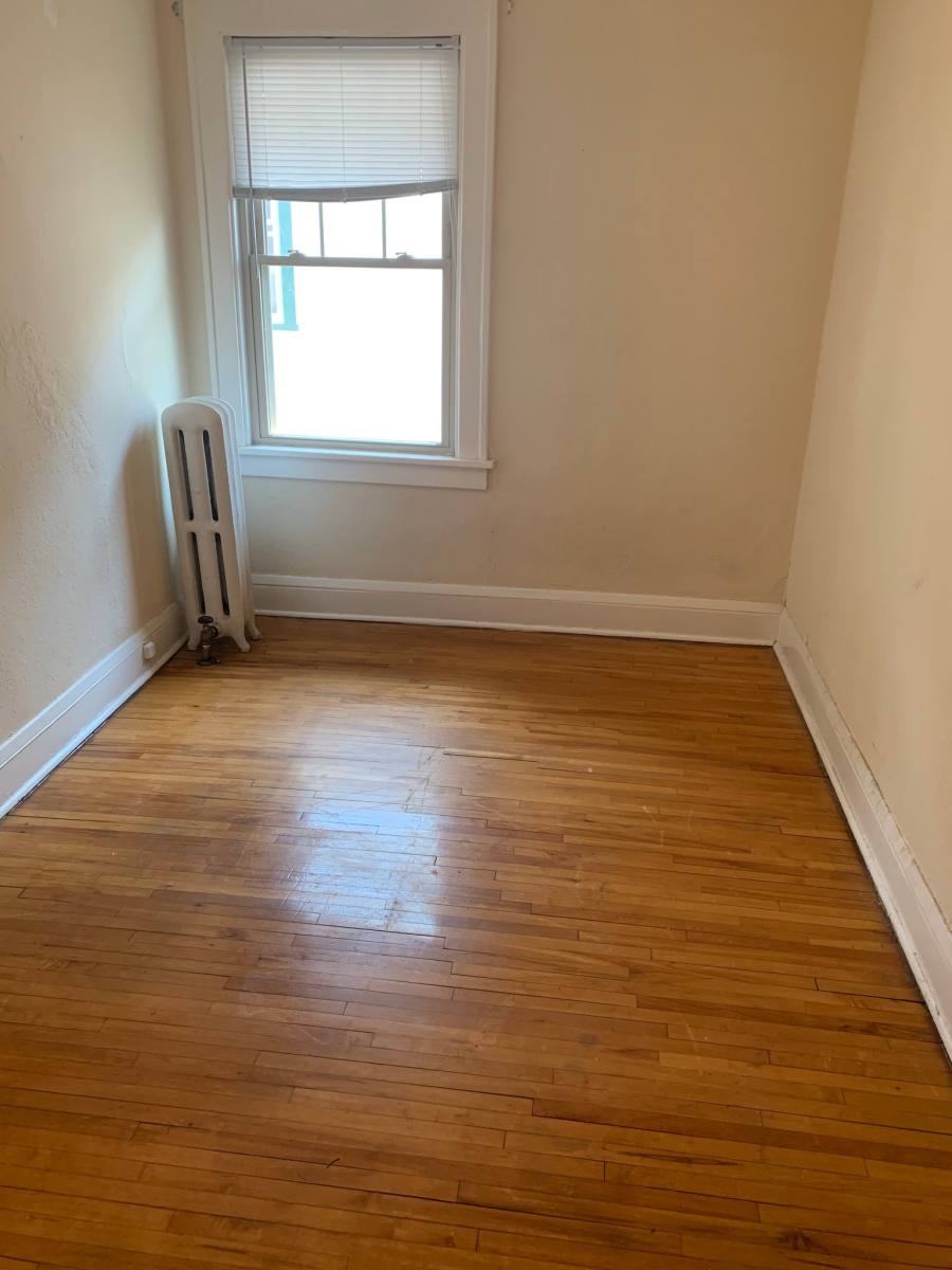 Apartment for rent at 1720 Ashland Ave #7, Saint Paul, MN 55104