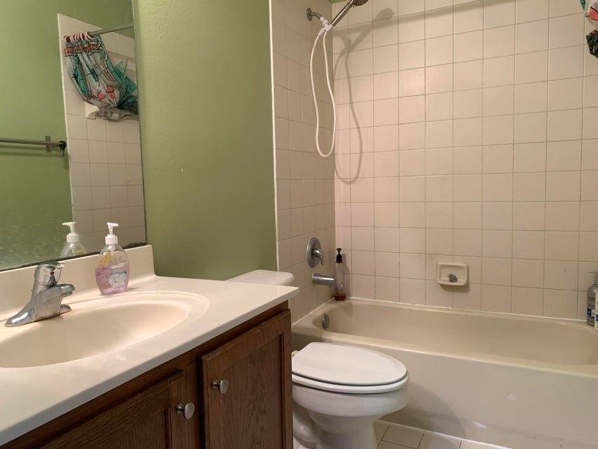 Townhouse for rent at 2304 Center Stone Lane, West Palm Beach, FL 33404