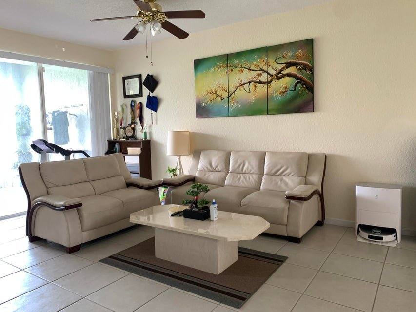 Townhouse for rent at 2304 Center Stone Lane, West Palm Beach, FL 33404