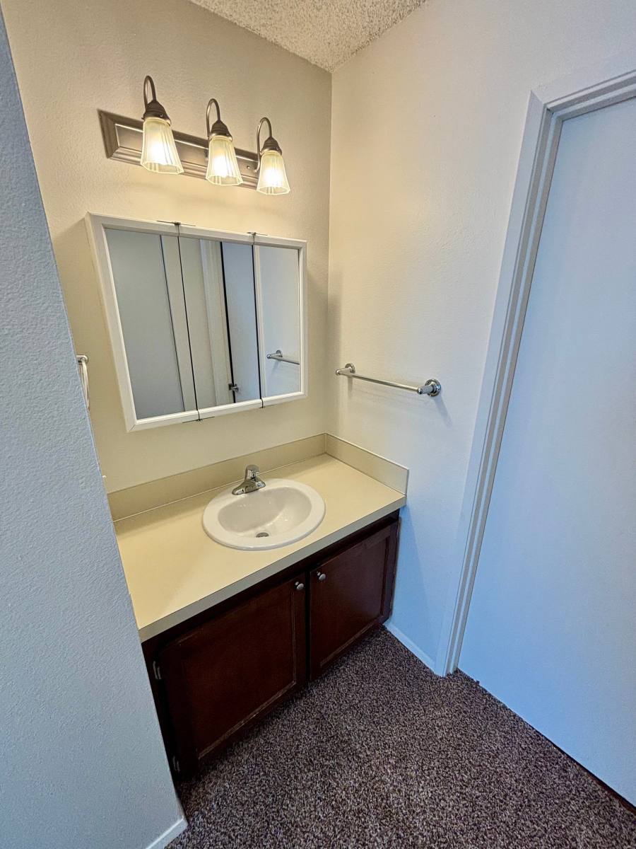 Apartment for rent at 3950 SW 102nd Ave #47, Beaverton, OR 97005