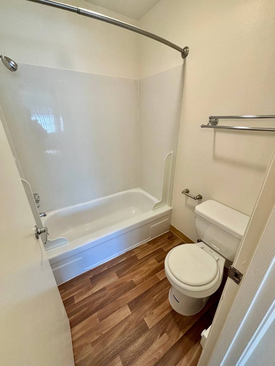 Apartment for rent at 3950 SW 102nd Ave #47, Beaverton, OR 97005