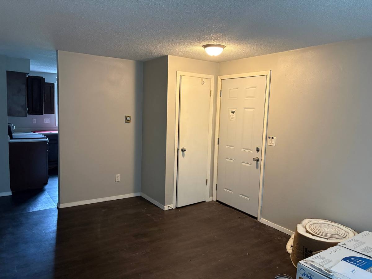 Apartment for rent at 302 Maple Lane #1, Walker, IA 52352