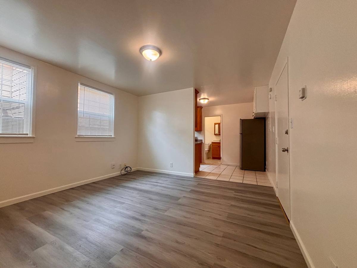Apartment for rent at 1403 21st Ave #103, Oakland, CA 94603