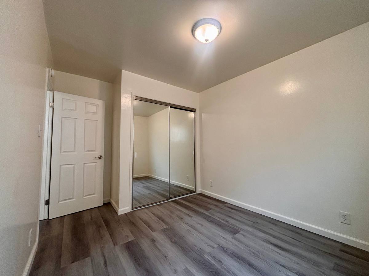 Apartment for rent at 1403 21st Ave #103, Oakland, CA 94603