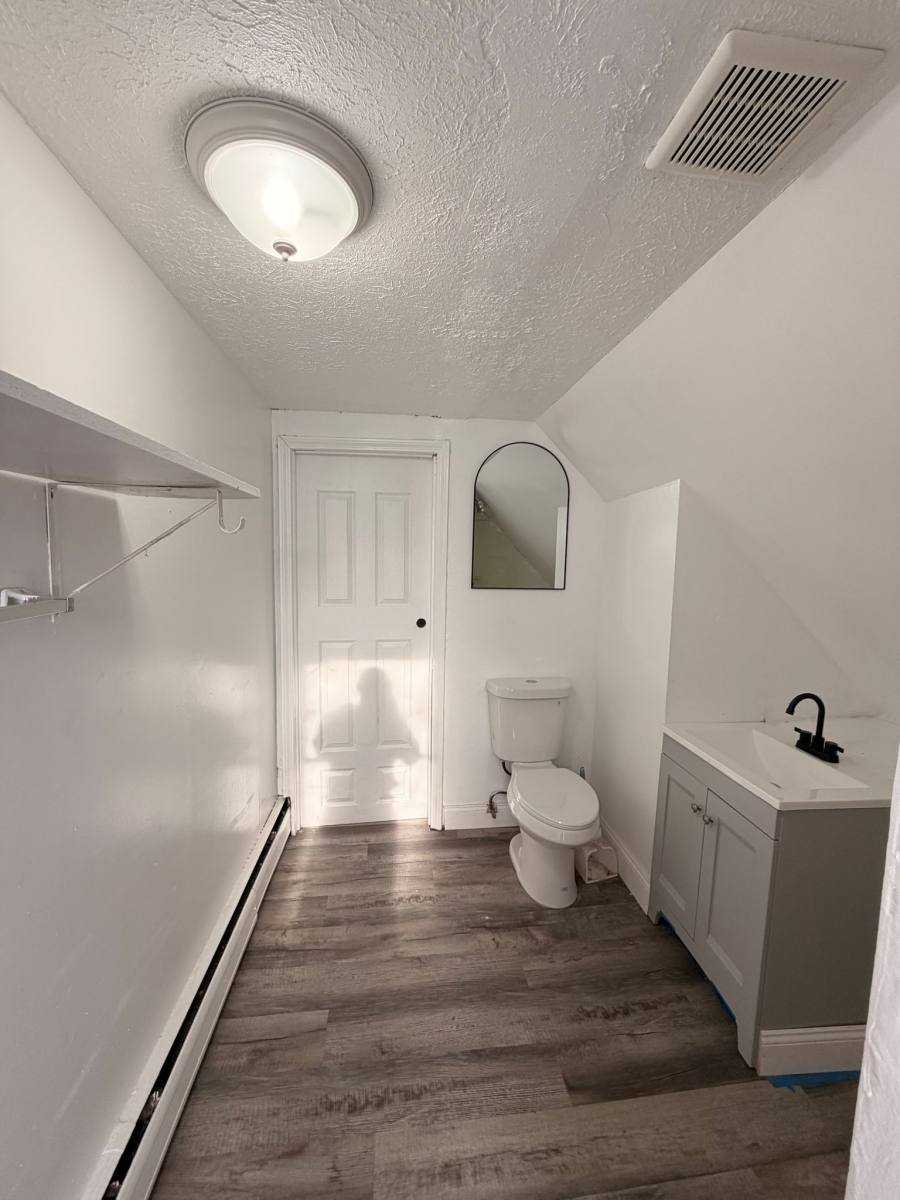 Apartment for rent at 125 Pierce St #6, Lewiston, ME 04240