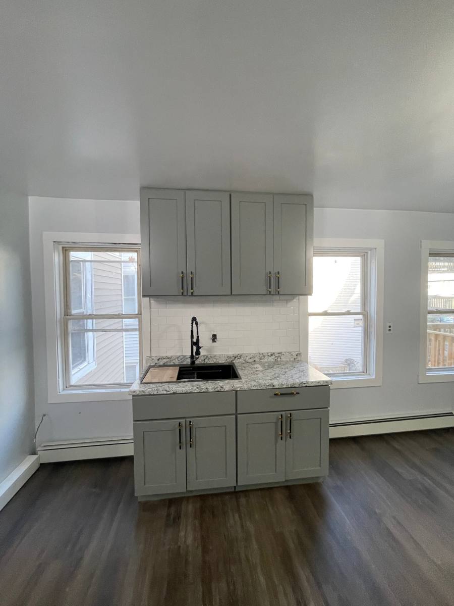 Apartment for rent at 125 Pierce St #3, Lewiston, ME 04240