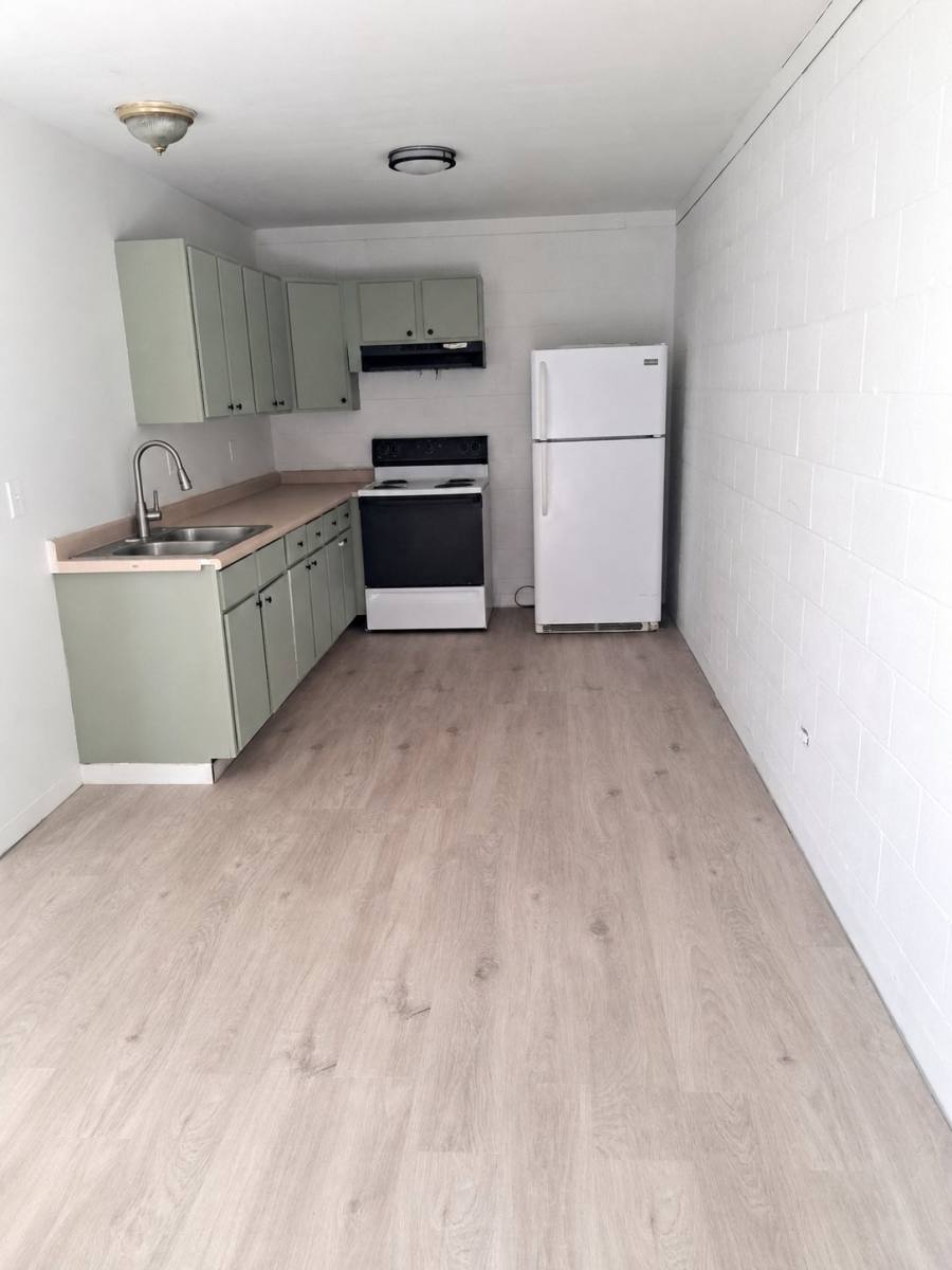Apartment for rent at 2952 7th Ave, Huntington, WV 25702