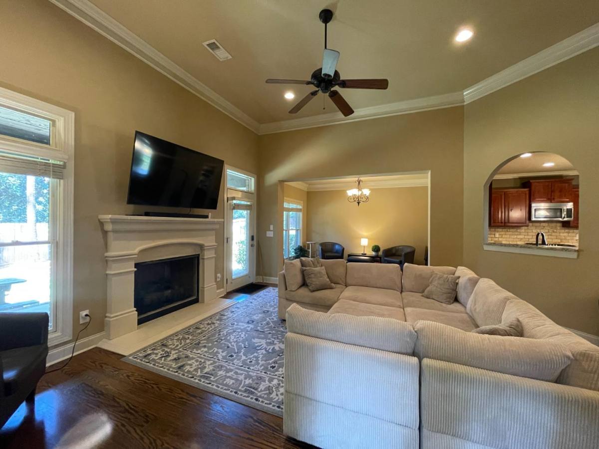 House for rent at 764 Oakdale Dr, Auburn, AL 36830