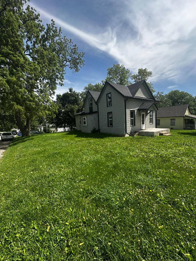 House for rent at 112 Court St #1, Harlan, IA 51537