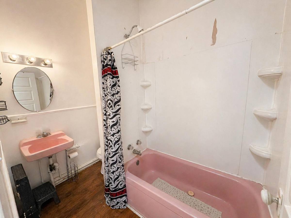 Apartment for rent at 326 Main St #8, Belle Vernon, PA 15012