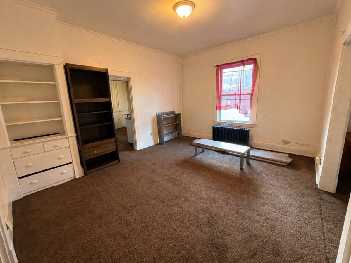 Apartment for rent at 326 Main St #8, Belle Vernon, PA 15012
