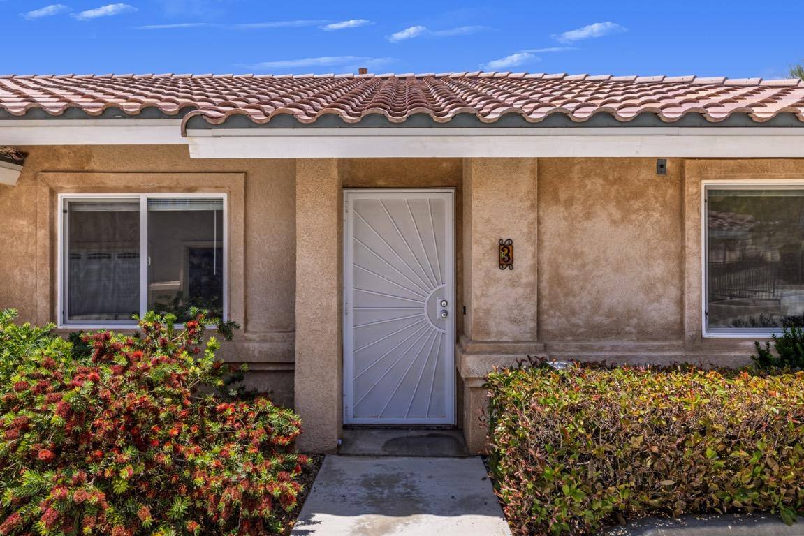 Apartment for rent at 16201 Viho Rd #3, Apple Valley, CA 92307