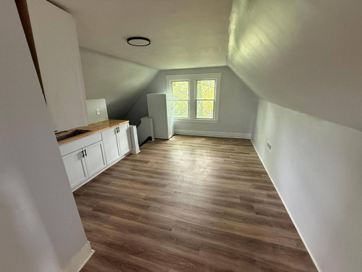 Apartment for rent at 11526 Woodland Ave #2, Cleveland, OH 44104