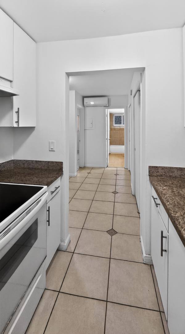 Apartment for rent at 13201 Memorial Highway 111, Miami, FL 33161