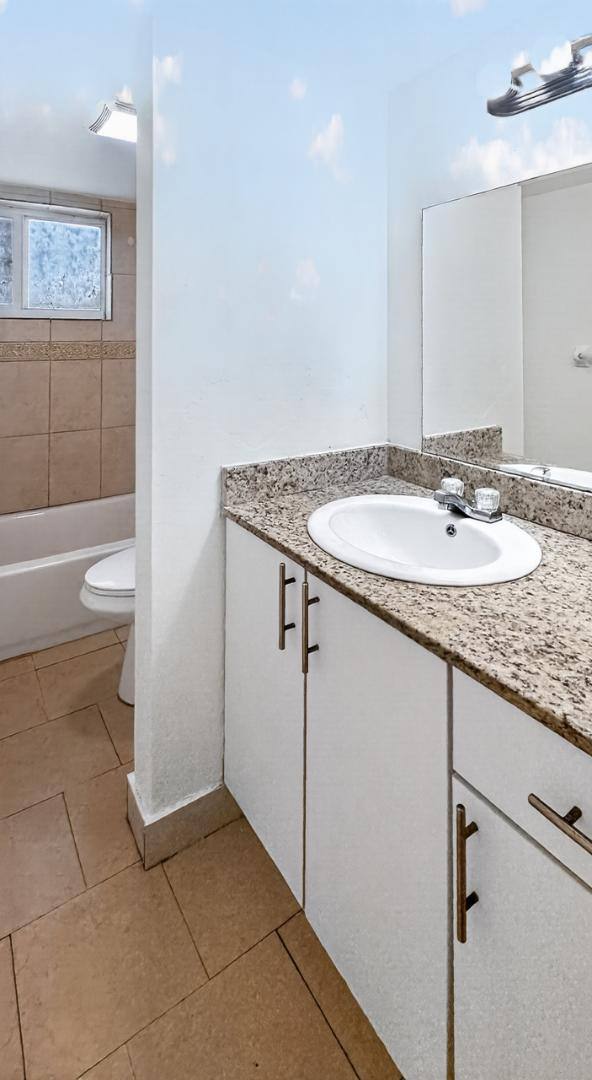 Apartment for rent at 13201 Memorial Highway 111, Miami, FL 33161