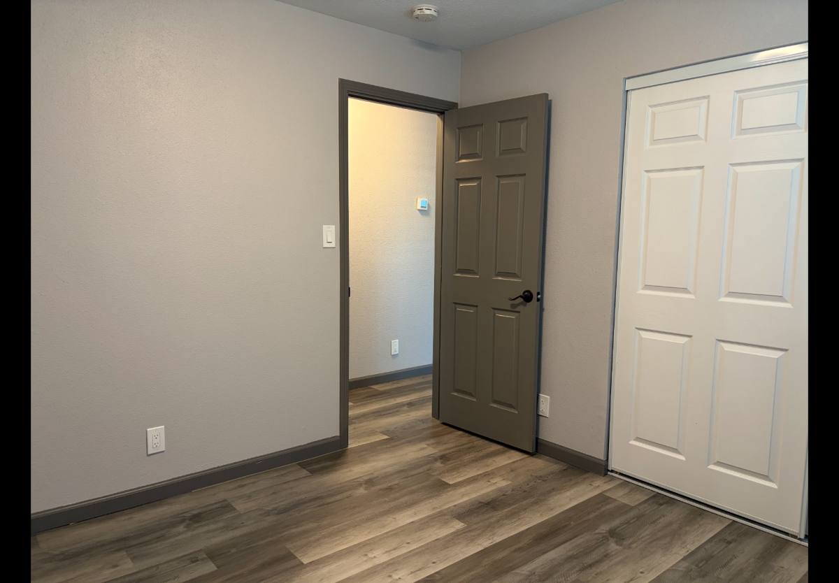 Apartment for rent at 1023 W St #2, Sacramento, CA 95818