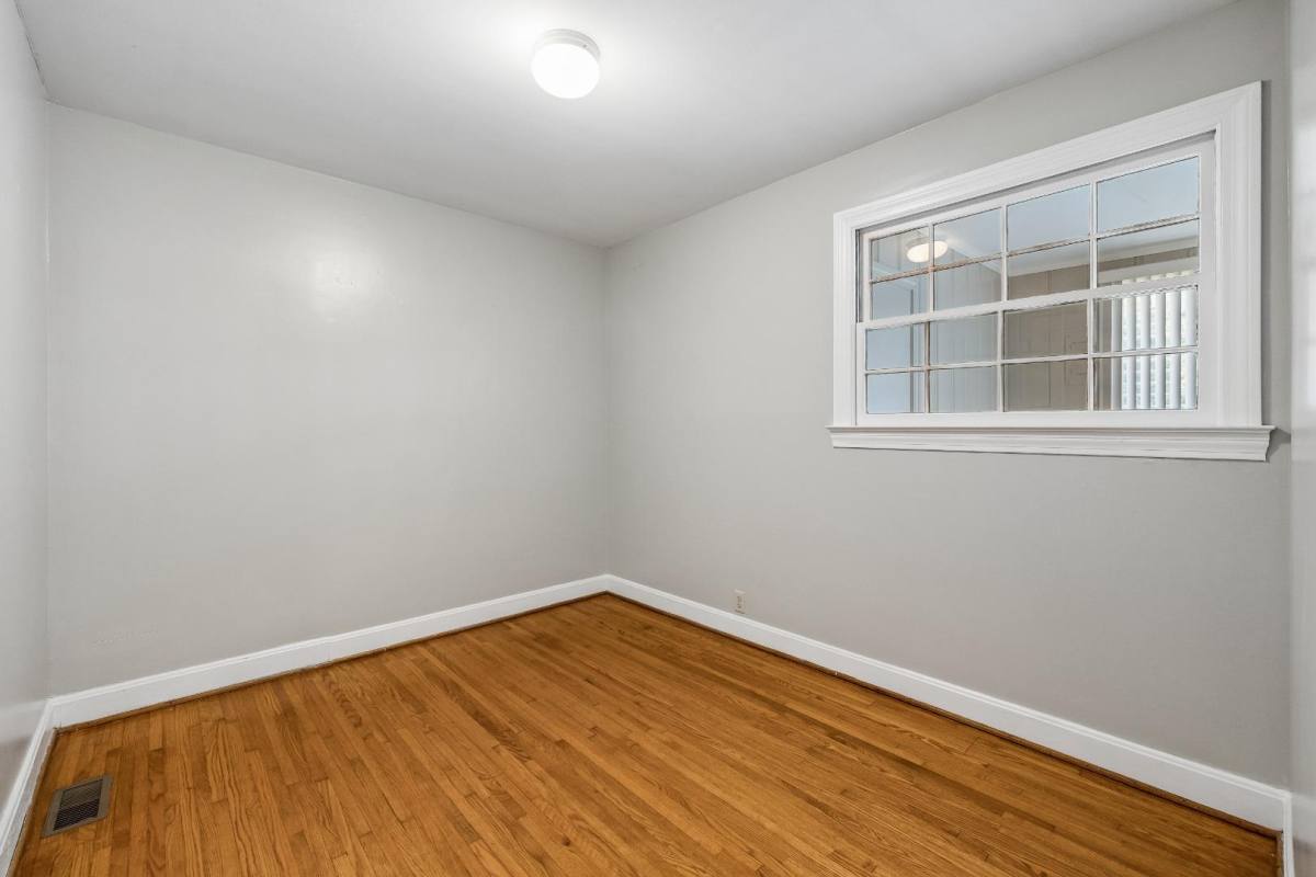 Apartment for rent at 241 Old Rome Pike #B, Lebanon, TN 37087