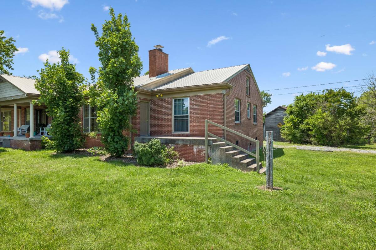 Apartment for rent at 241 Old Rome Pike #B, Lebanon, TN 37087