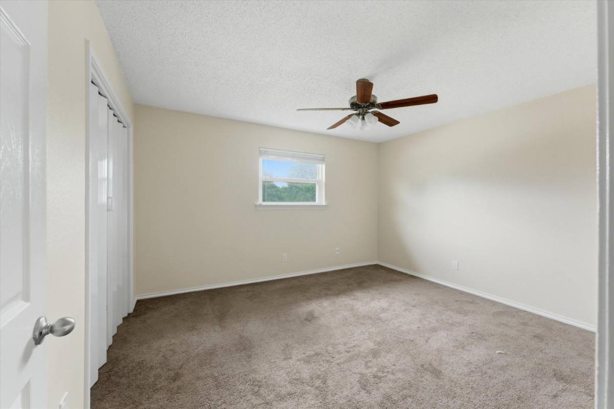 Apartment for rent at 401 N 7th St C, Midlothian, TX 76065