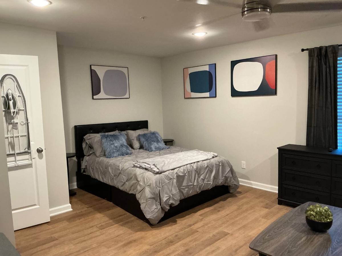 Apartment for rent at 733 W 52nd St #A-7, Savannah, GA 31405