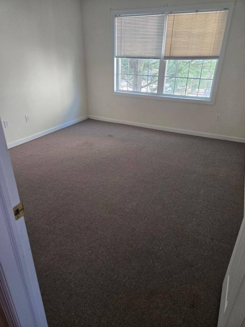 Apartment for rent at 522 Spring St #201, Hawley, PA 18428
