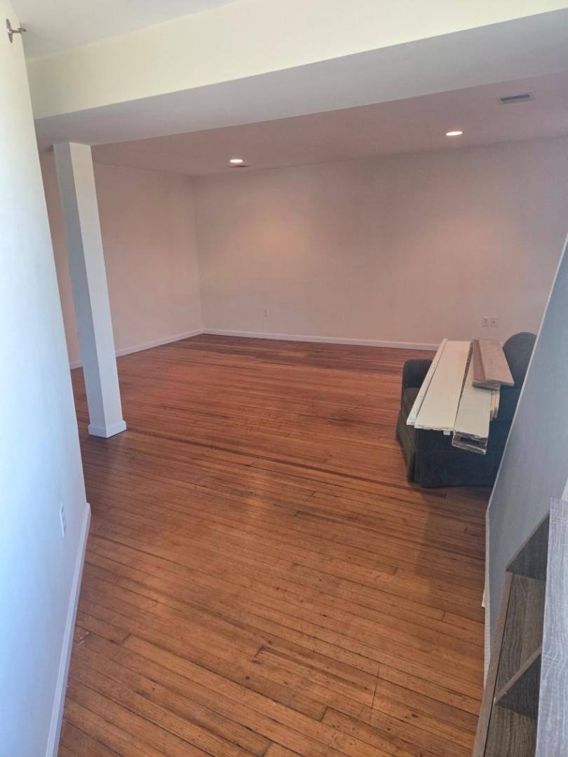 Apartment for rent at 522 Spring St #201, Hawley, PA 18428