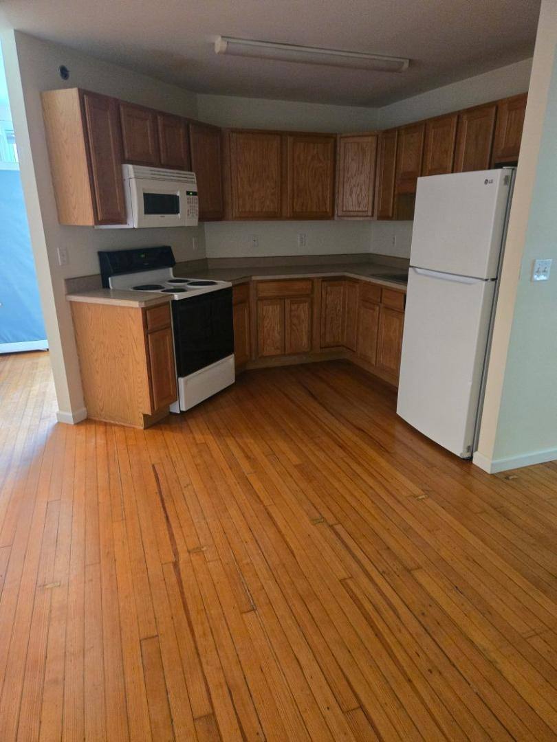 Apartment for rent at 522 Spring St #201, Hawley, PA 18428