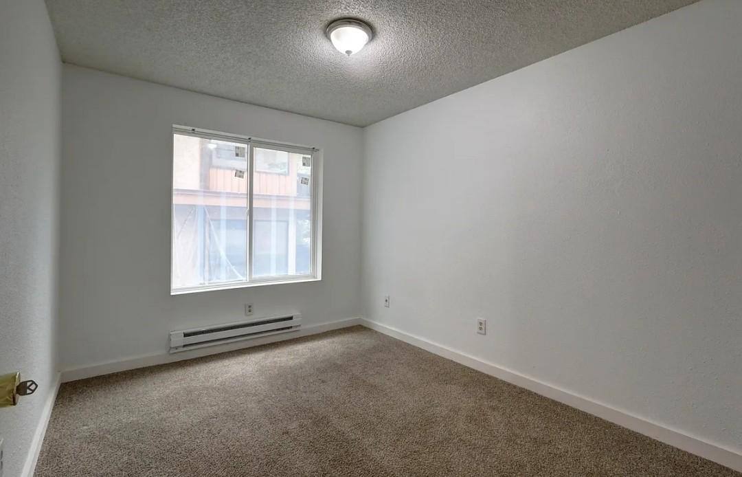 Apartment for rent at 2130 S 107th St #E5, Seattle, WA 98168
