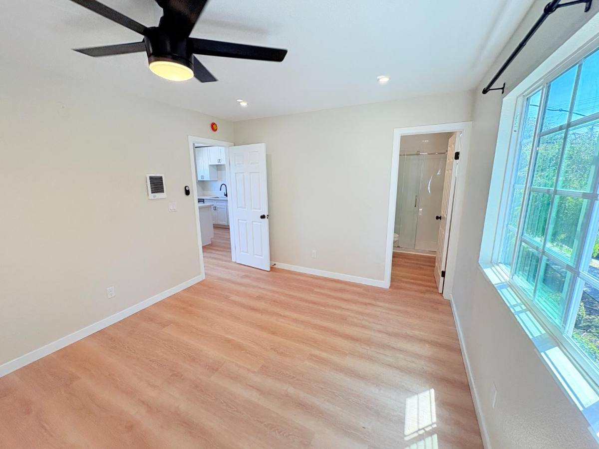 Apartment for rent at 328 S Weitzel St #23, Oceanside, CA 92054